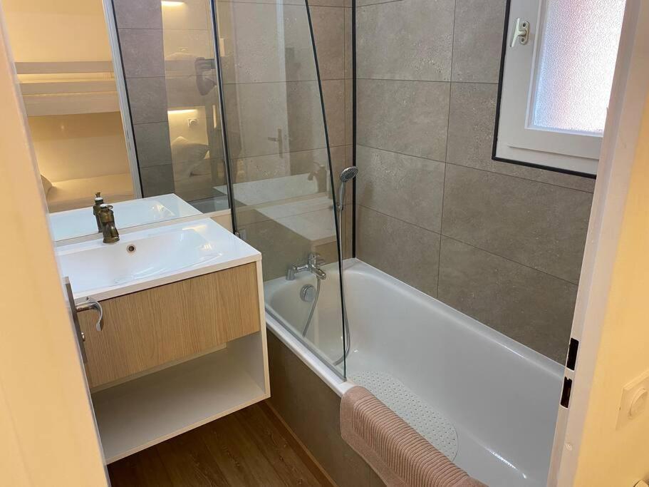 Appartement Residence Vacances Amandier Arles Exterior foto