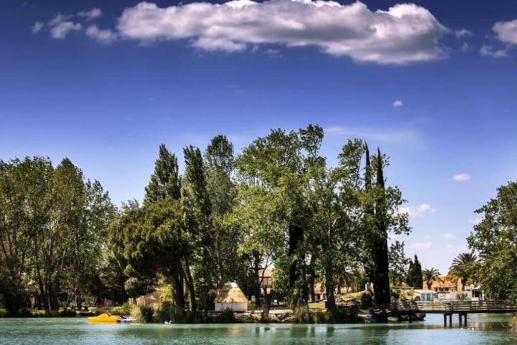 Appartement Residence Vacances Amandier Arles Exterior foto