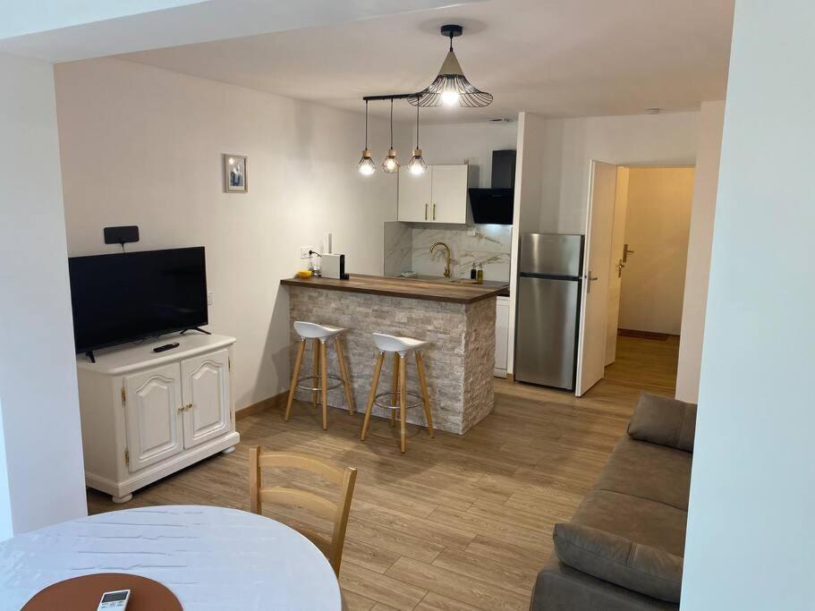 Appartement Residence Vacances Amandier Arles Exterior foto