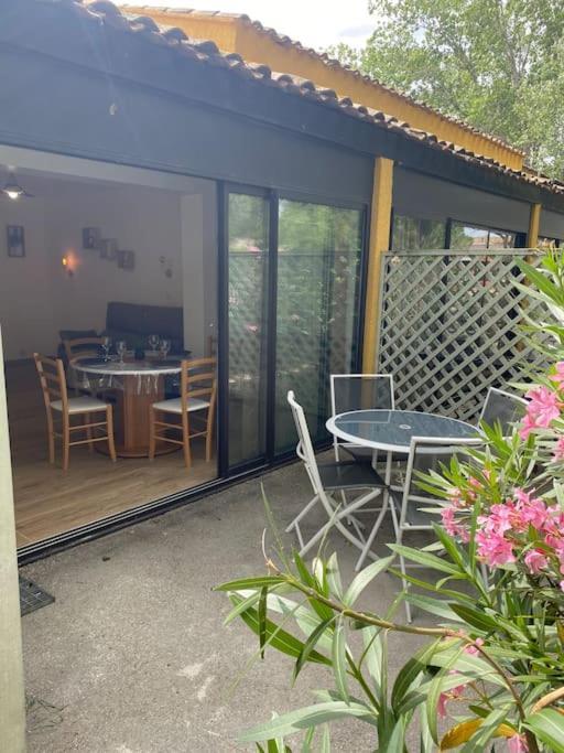 Appartement Residence Vacances Amandier Arles Exterior foto
